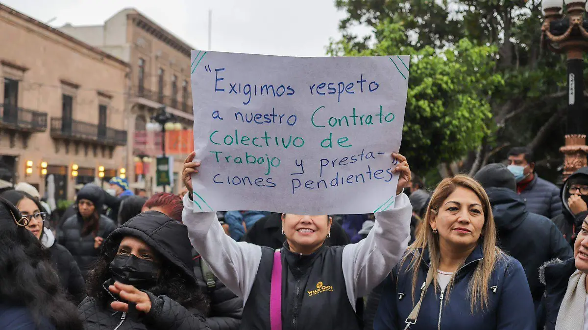 Manifestación trabajadores del Cobach (6)